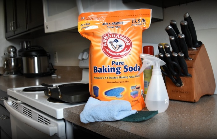 Vệ sinh nhà bếp bằng baking soda